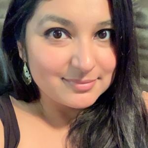 Meet your Posher, Herminia
